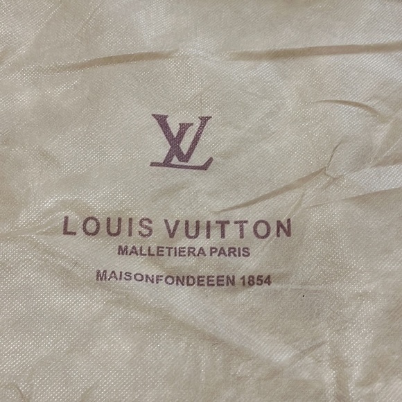 Authentic Louis Vuitton Looping Monogramed GM Tote - Picture 14 of 14